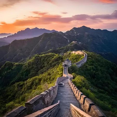 Nost Algia Hotel Near Beijing Panjiayuan Antique Market- Beijing Happy Valley, Cbd, China Zun And Sanlitun, Tian'Anmen Square, Free Ice Cream, Mineral Water, Coffee, Snacks And Laundry Service, Free Gymnastic, English Communication Well المظهر الخارجي الصورة