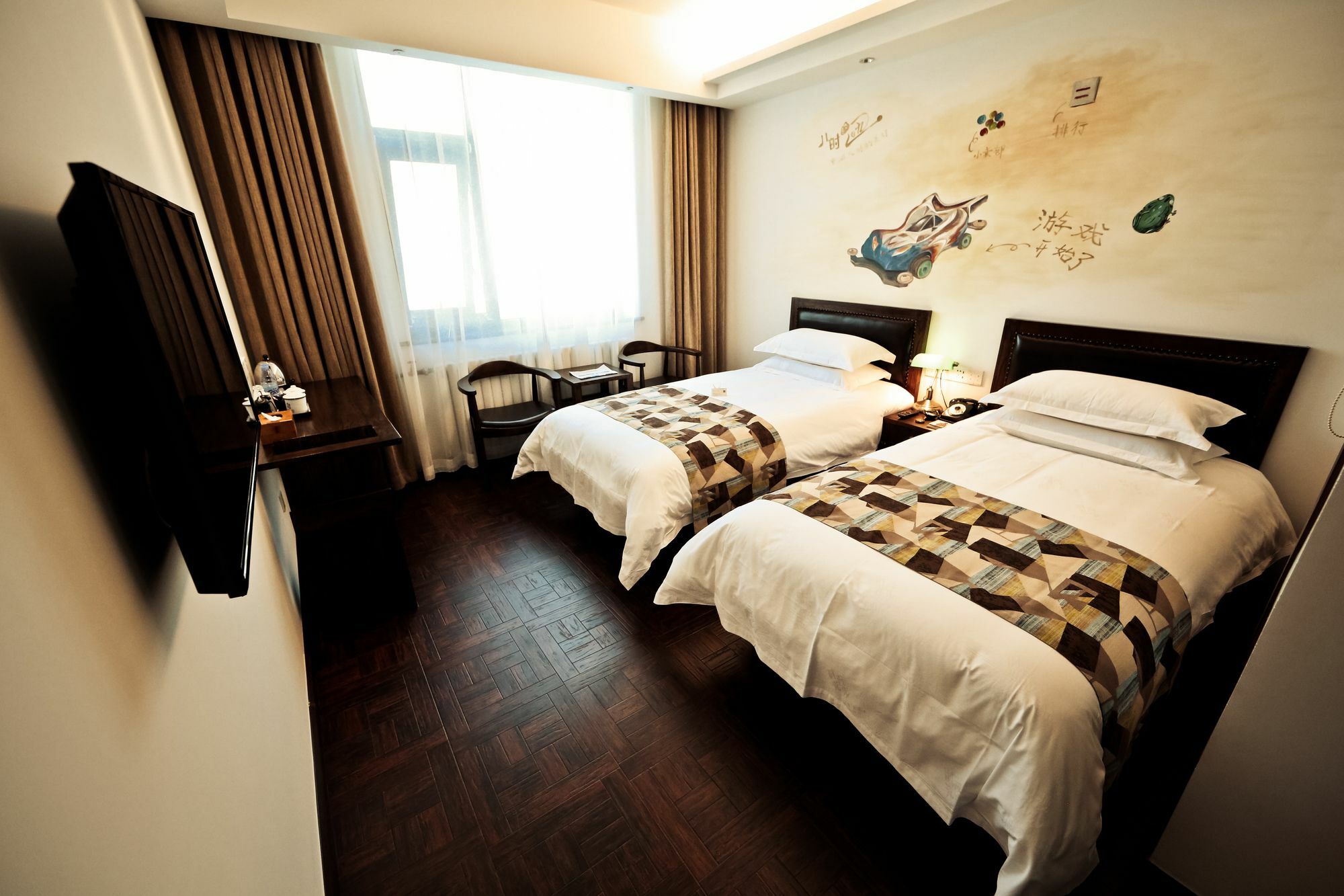 Nost Algia Hotel Near Beijing Panjiayuan Antique Market- Beijing Happy Valley, Cbd, China Zun And Sanlitun, Tian'Anmen Square, Free Ice Cream, Mineral Water, Coffee, Snacks And Laundry Service, Free Gymnastic, English Communication Well المظهر الخارجي الصورة