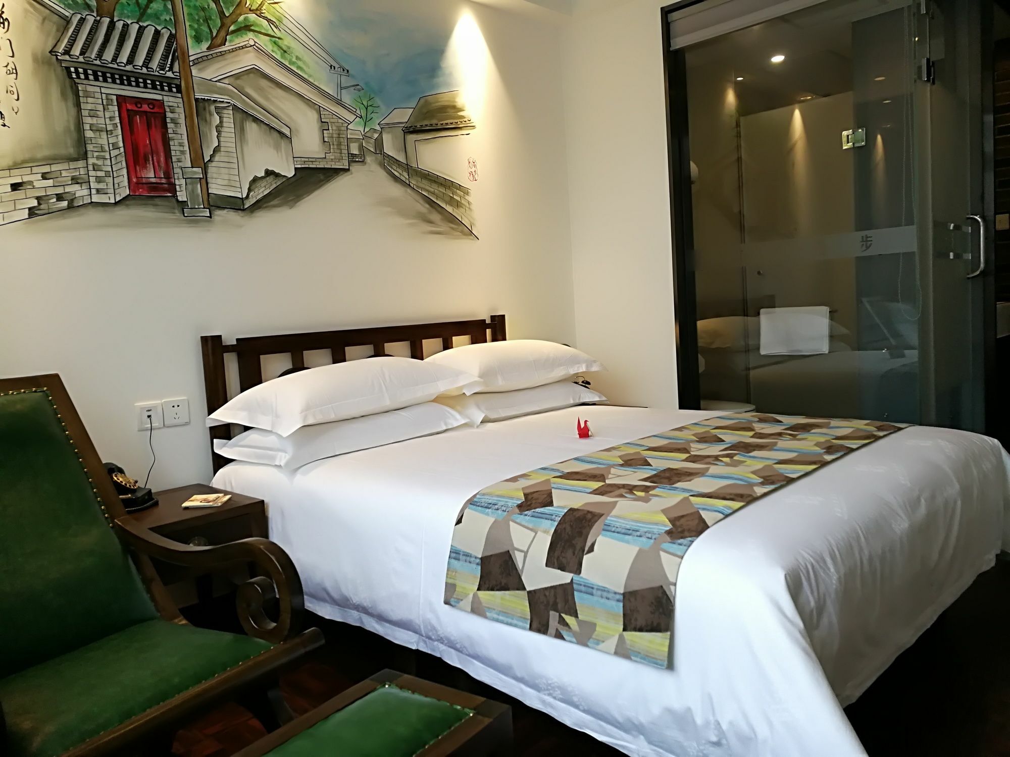 Nost Algia Hotel Near Beijing Panjiayuan Antique Market- Beijing Happy Valley, Cbd, China Zun And Sanlitun, Tian'Anmen Square, Free Ice Cream, Mineral Water, Coffee, Snacks And Laundry Service, Free Gymnastic, English Communication Well المظهر الخارجي الصورة