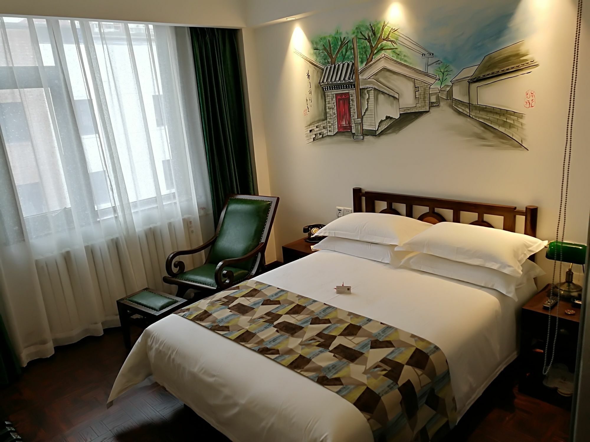 Nost Algia Hotel Near Beijing Panjiayuan Antique Market- Beijing Happy Valley, Cbd, China Zun And Sanlitun, Tian'Anmen Square, Free Ice Cream, Mineral Water, Coffee, Snacks And Laundry Service, Free Gymnastic, English Communication Well المظهر الخارجي الصورة