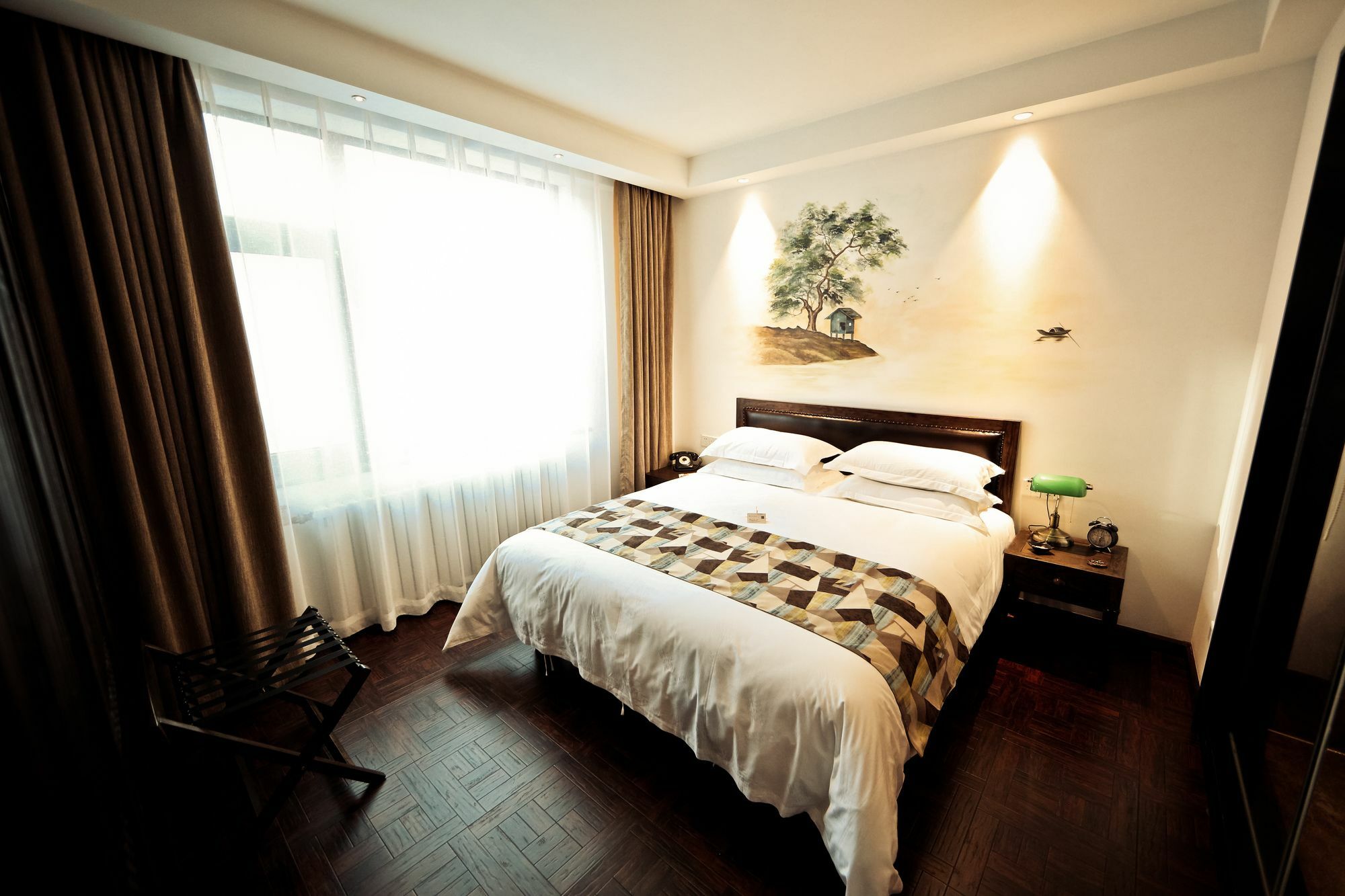 Nost Algia Hotel Near Beijing Panjiayuan Antique Market- Beijing Happy Valley, Cbd, China Zun And Sanlitun, Tian'Anmen Square, Free Ice Cream, Mineral Water, Coffee, Snacks And Laundry Service, Free Gymnastic, English Communication Well المظهر الخارجي الصورة