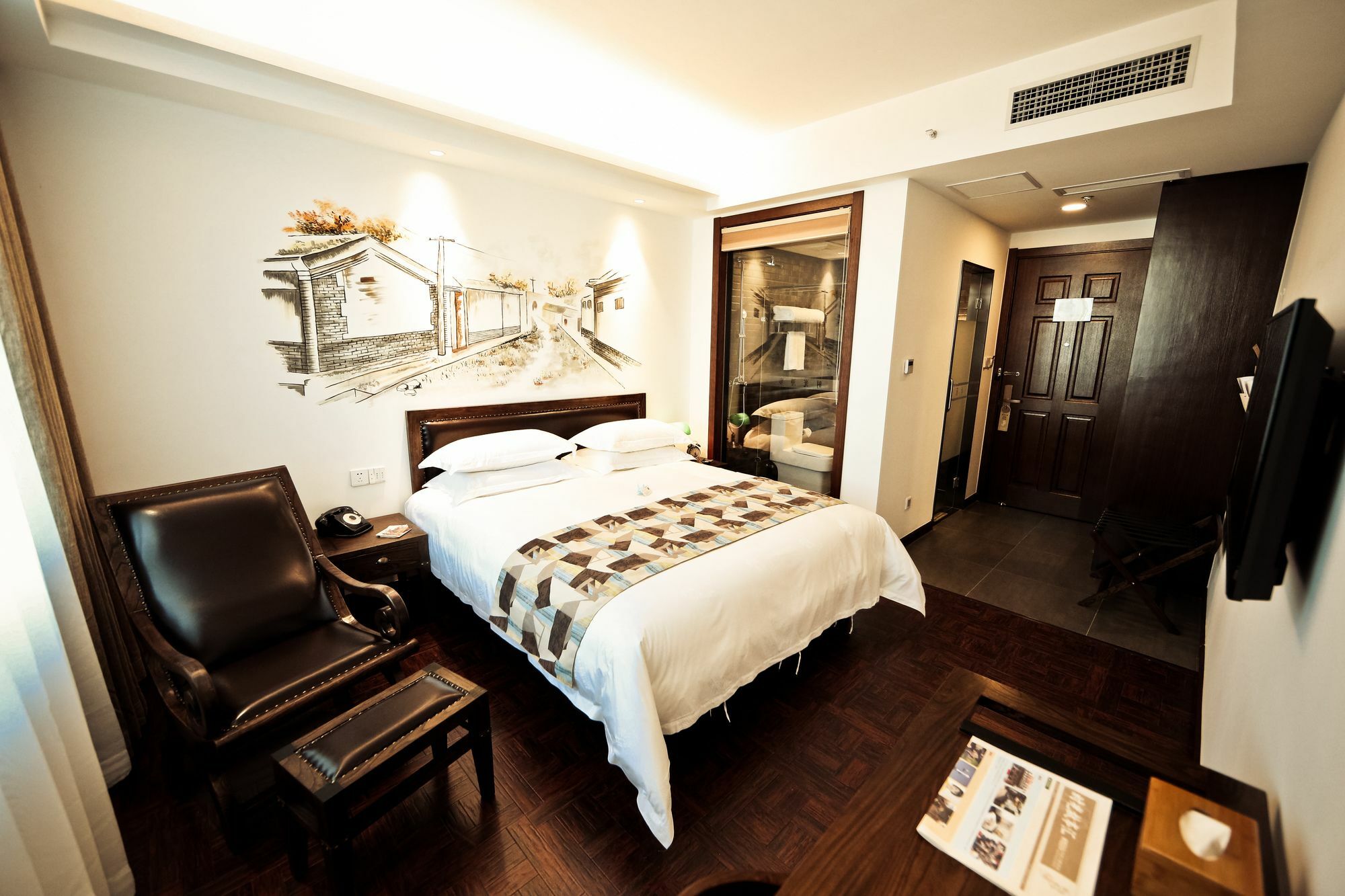 Nost Algia Hotel Near Beijing Panjiayuan Antique Market- Beijing Happy Valley, Cbd, China Zun And Sanlitun, Tian'Anmen Square, Free Ice Cream, Mineral Water, Coffee, Snacks And Laundry Service, Free Gymnastic, English Communication Well المظهر الخارجي الصورة